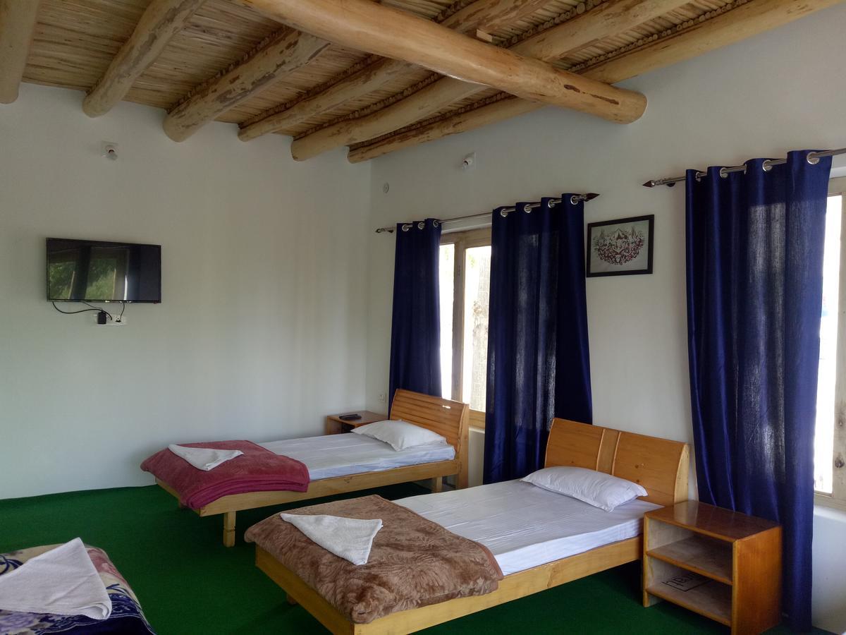 Odbar Guest House Best Guest House At Leh Ladakh Exteriör bild